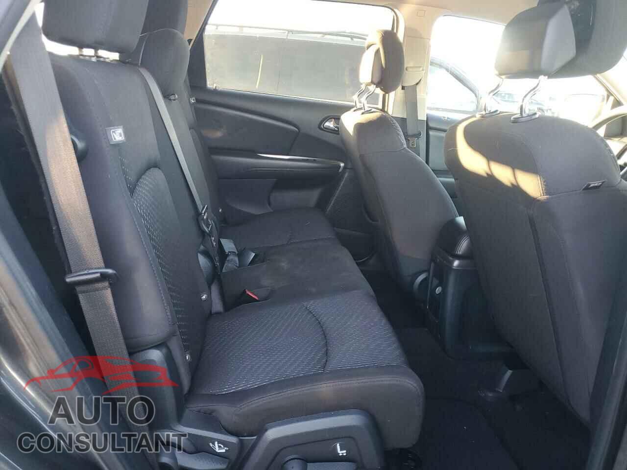 DODGE JOURNEY 2017 - 3C4PDCAB7HT539072