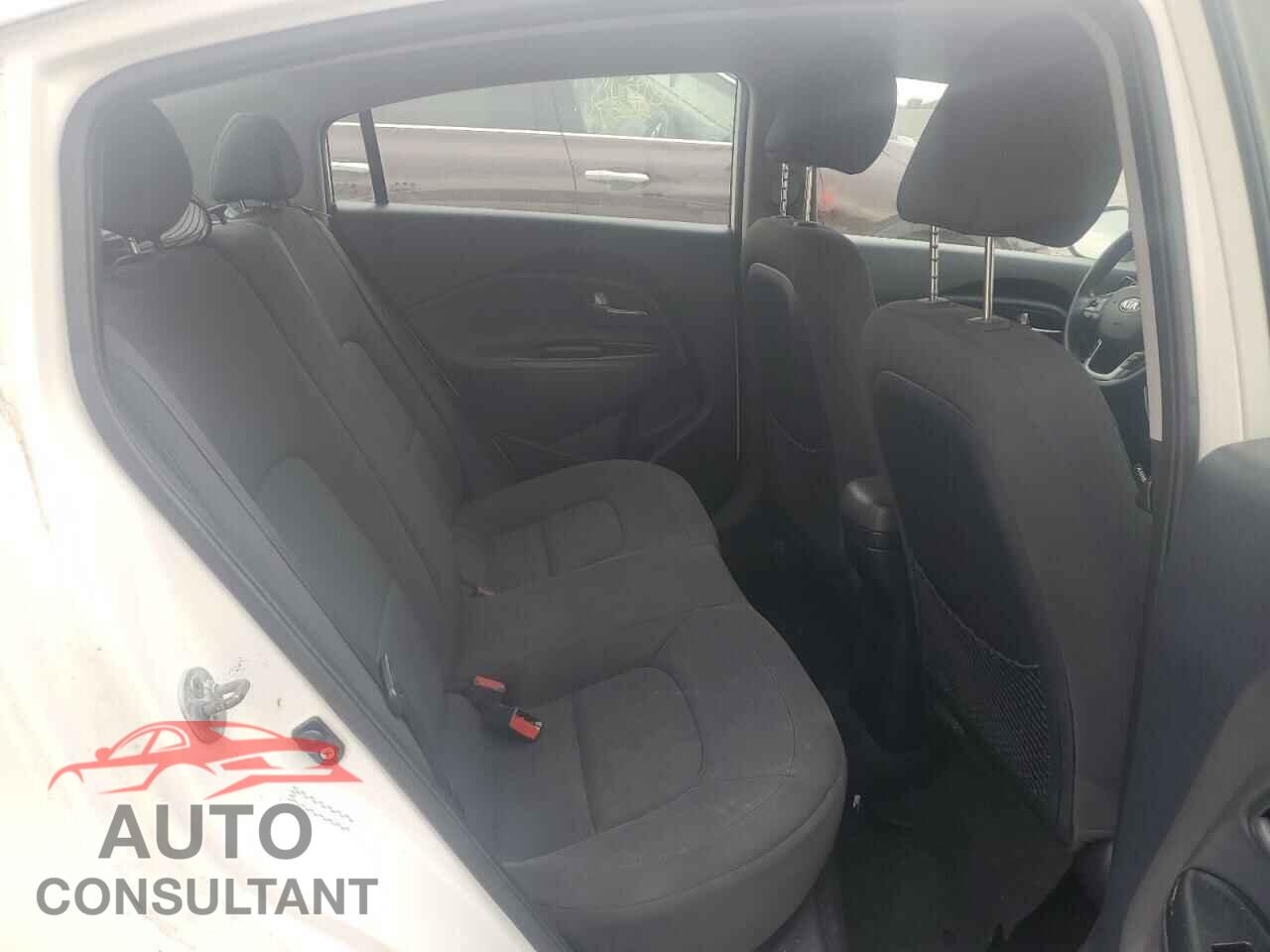 KIA RIO 2013 - KNADN4A34D6145948