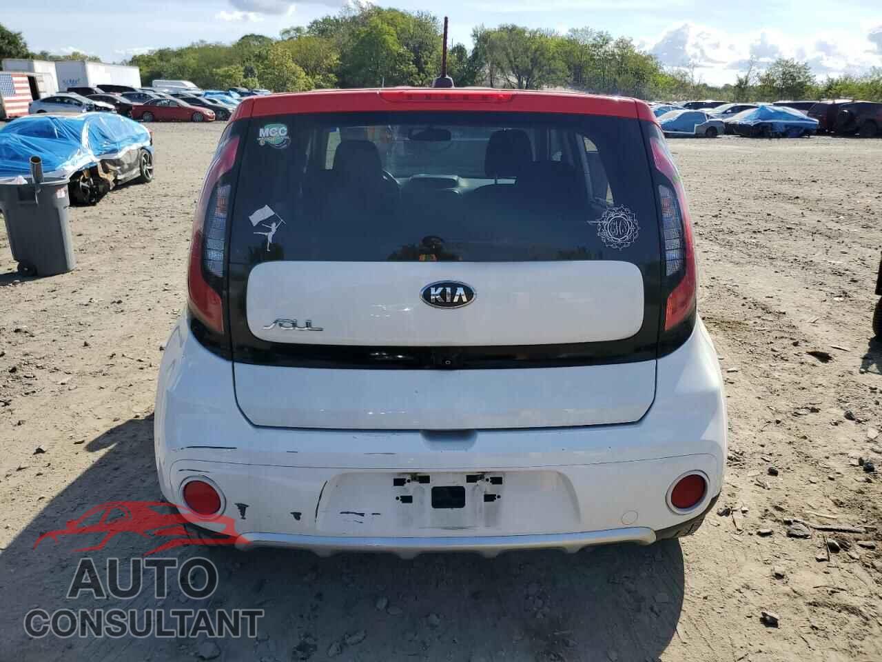 KIA SOUL 2017 - KNDJP3A5XH7443352