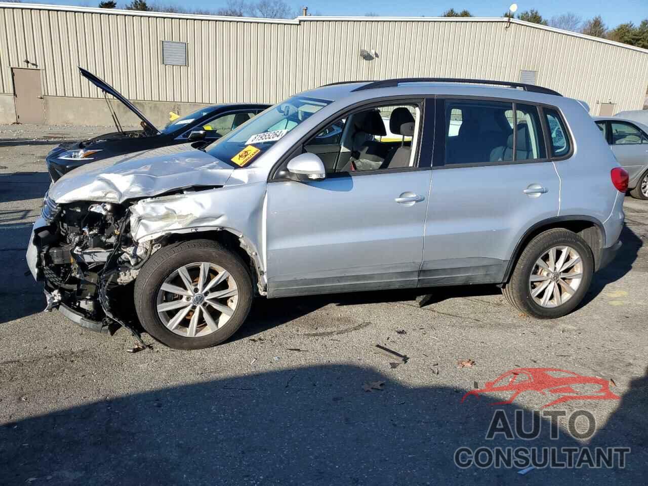 VOLKSWAGEN TIGUAN LIM 2018 - WVGAV7AX7JK001657