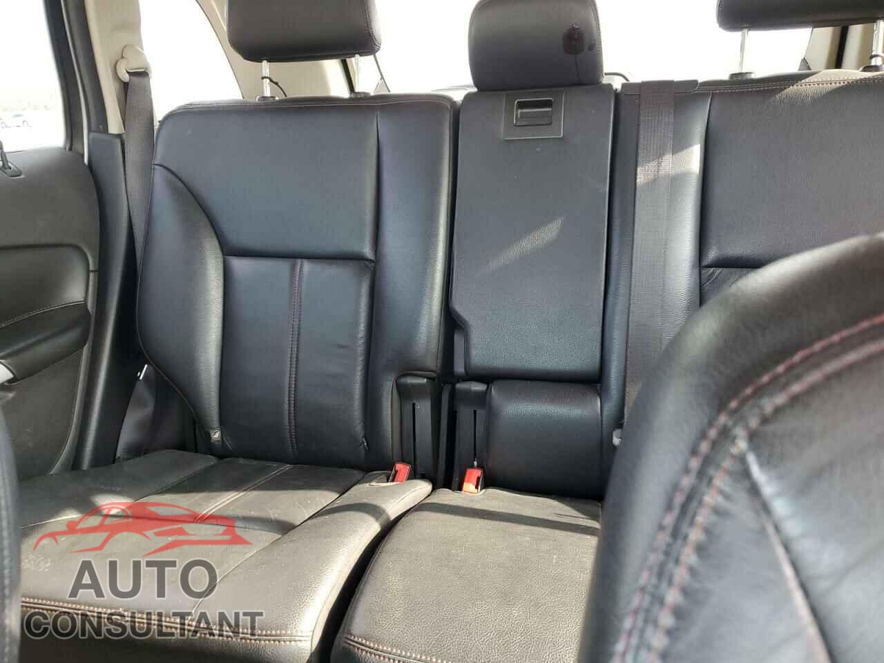 FORD EDGE 2011 - 2FMDK3KC8BBA76891