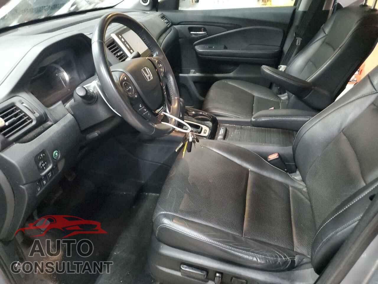 HONDA RIDGELINE 2017 - 5FPYK3F71HB030020