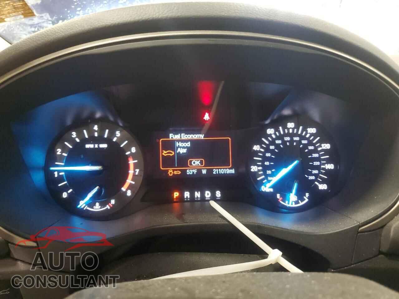 FORD FUSION 2015 - 3FA6P0H97FR138626