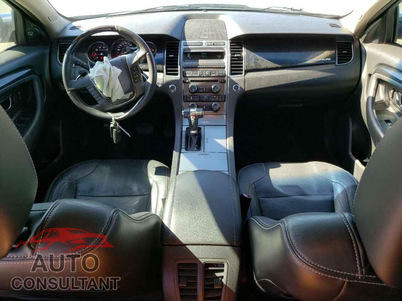 FORD TAURUS 2011 - 1FAHP2FW2BG132991