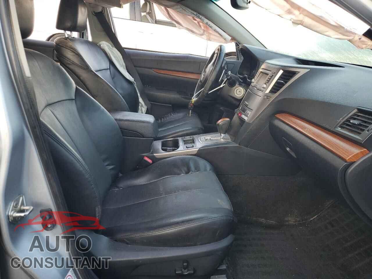 SUBARU OUTBACK 2014 - 4S4BRBLC1E3220040