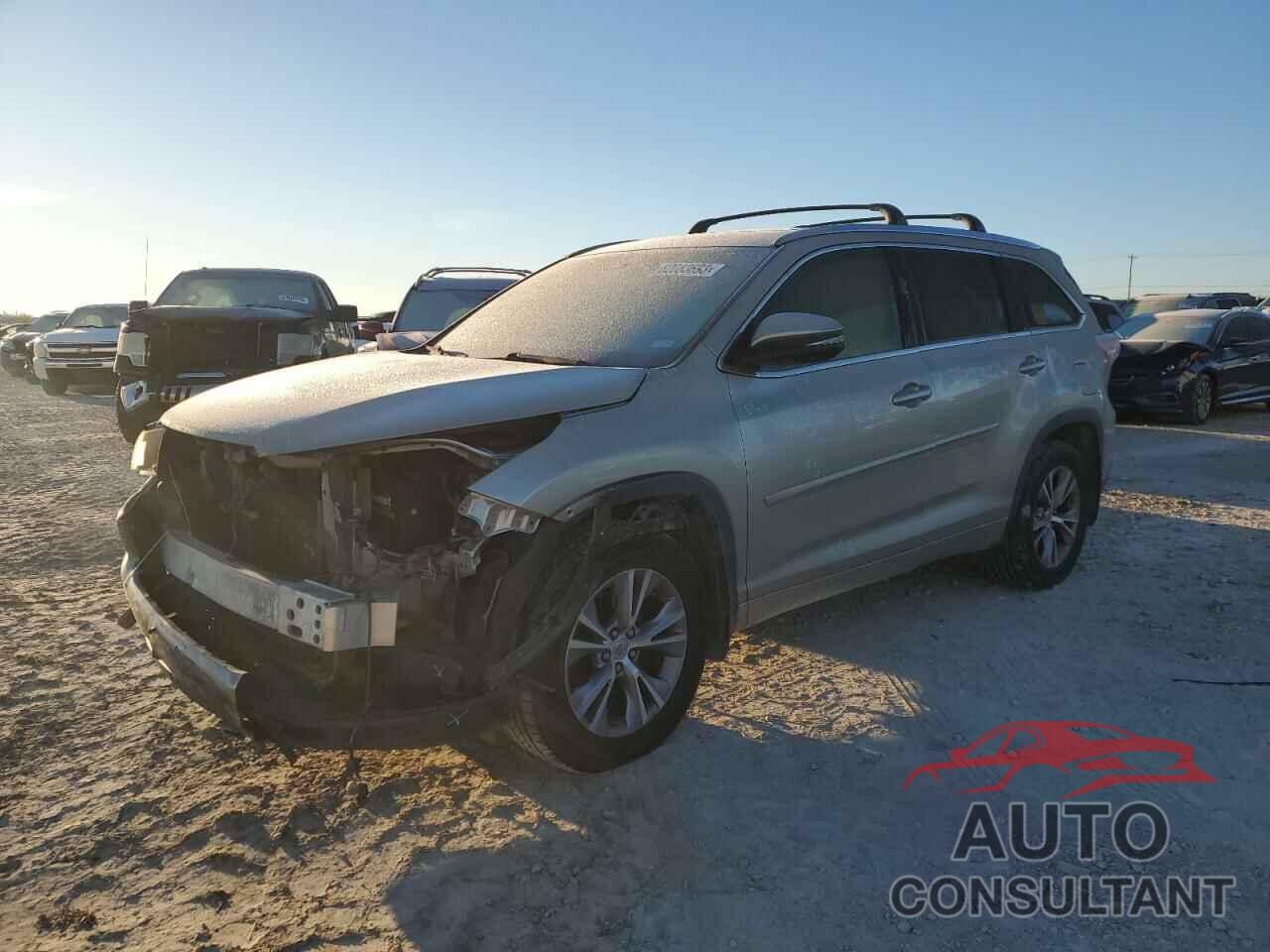 TOYOTA HIGHLANDER 2015 - 5TDJKRFH5FS148103