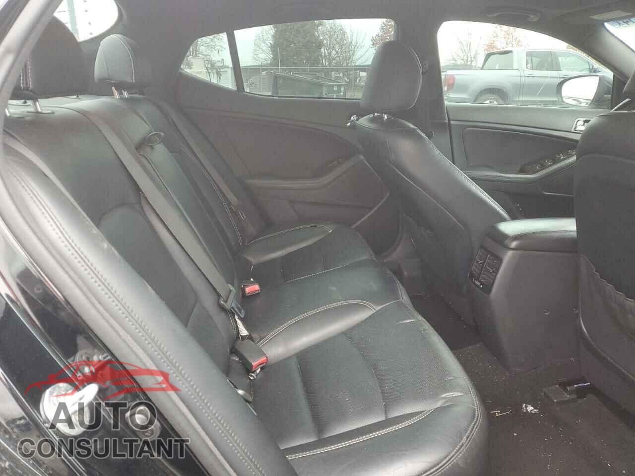 KIA OPTIMA 2013 - 5XXGR4A68DG129042