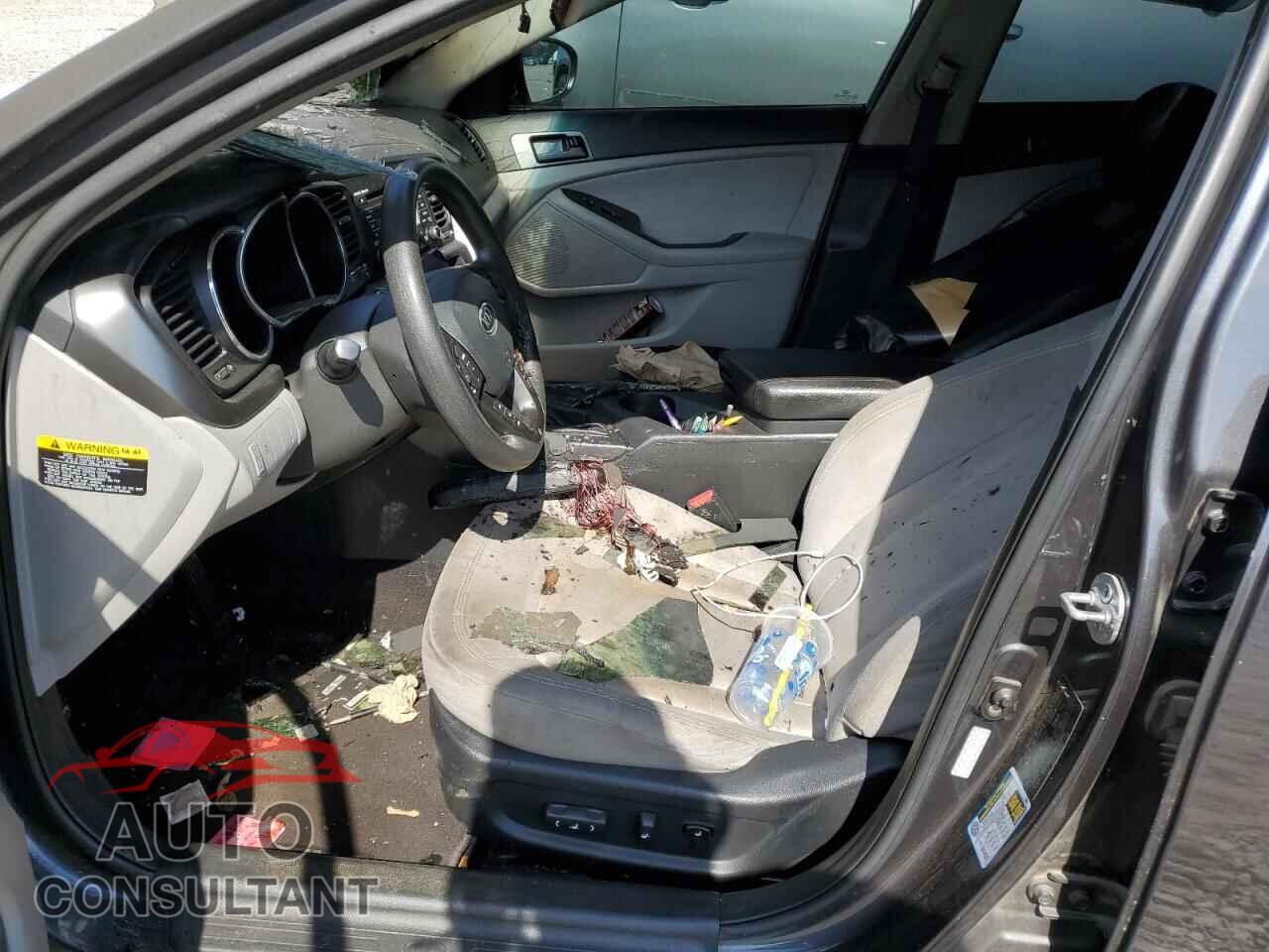 KIA OPTIMA 2011 - KNAGM4A79B5158894