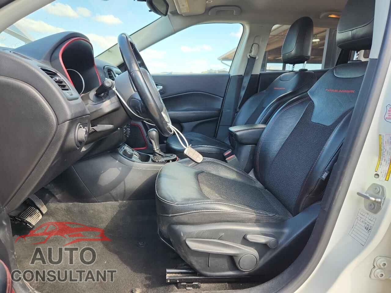 JEEP COMPASS 2020 - 3C4NJDDB7LT177352