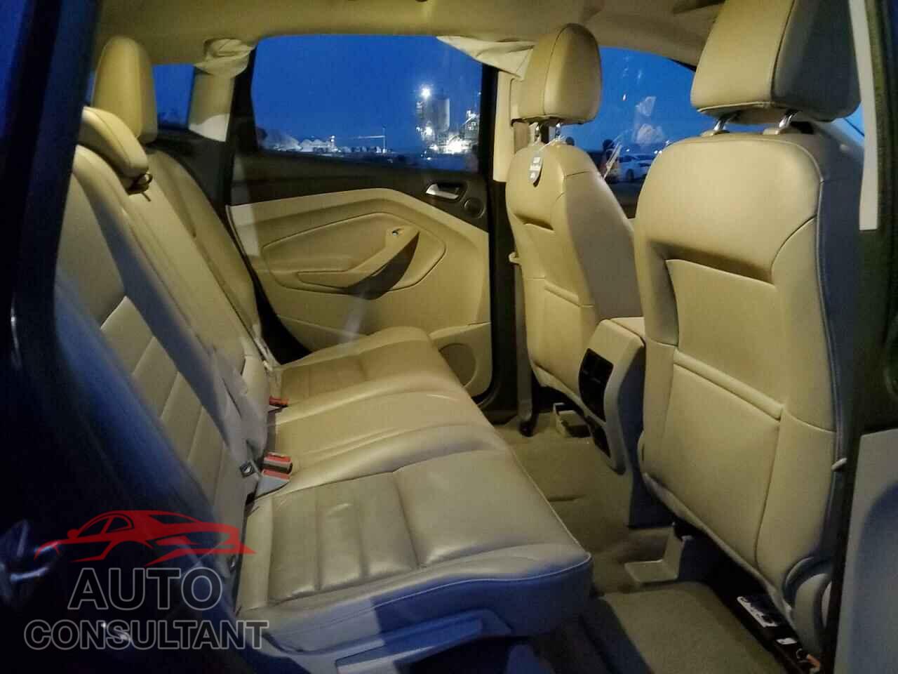 FORD CMAX 2016 - 1FADP5BU9GL115155