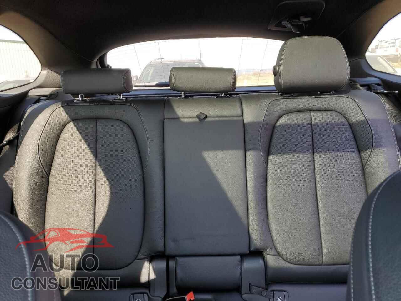BMW X1 2017 - WBXHT3C31H5F87850