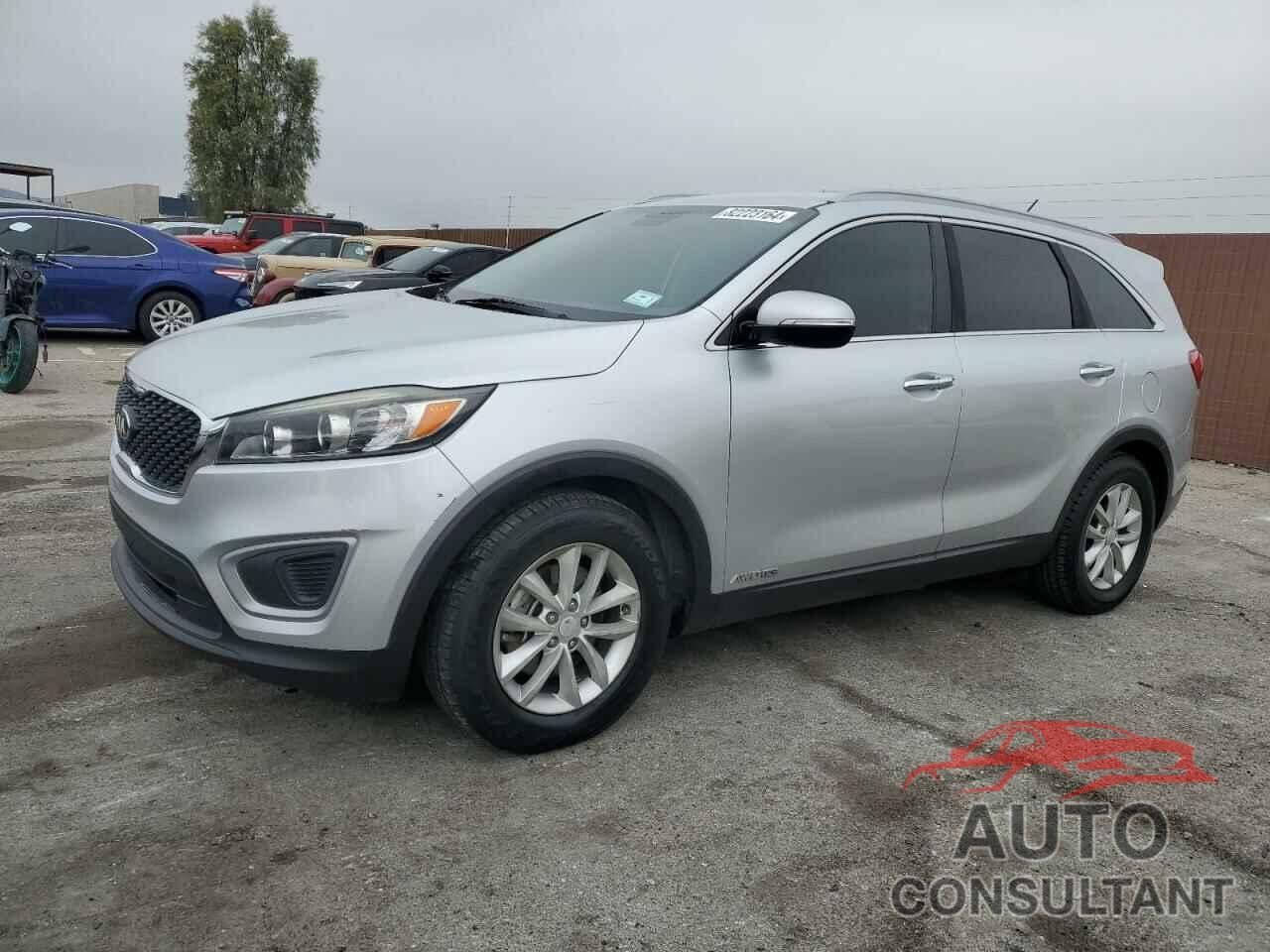 KIA SORENTO 2018 - 5XYPGDA57JG409863