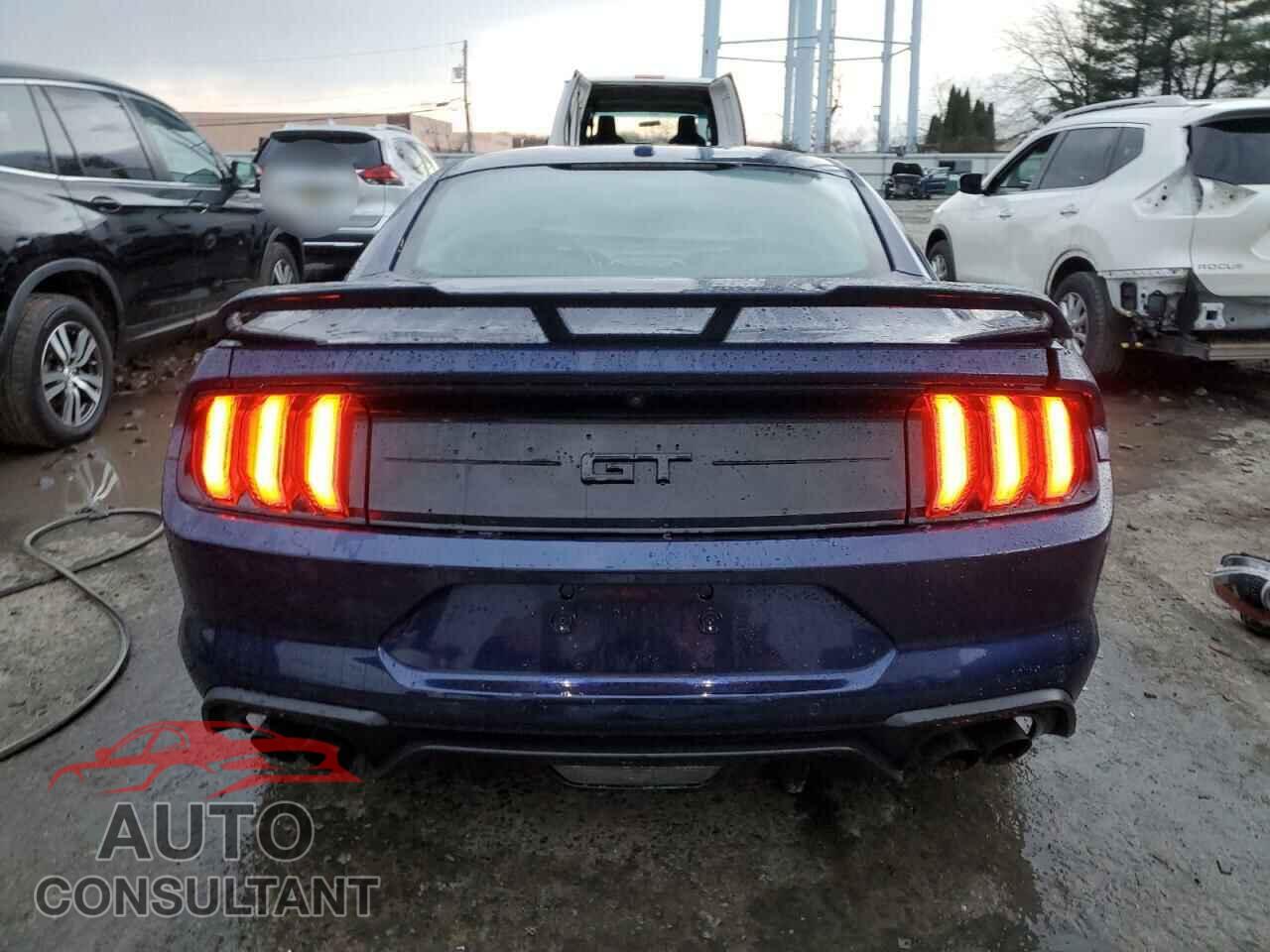 FORD MUSTANG 2018 - 1FA6P8CF5J5179375