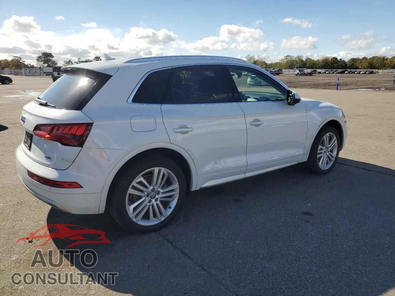 AUDI Q5 2019 - WA1BNAFY2K2050056