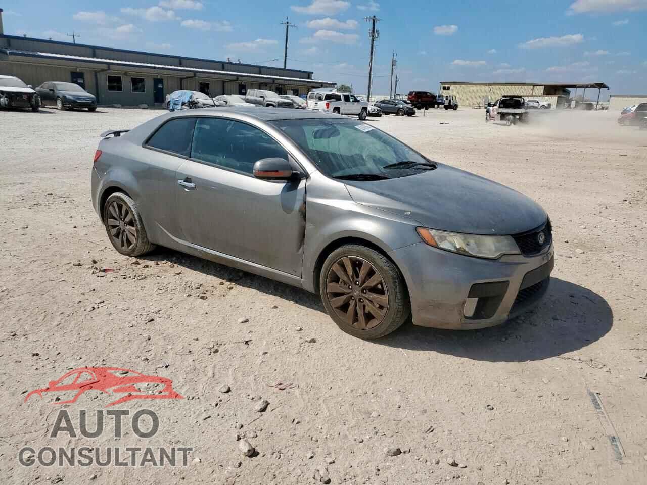 KIA FORTE 2012 - KNAFW6A36C5517604