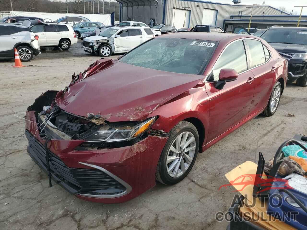 TOYOTA CAMRY 2021 - 4T1C11AK3MU572643