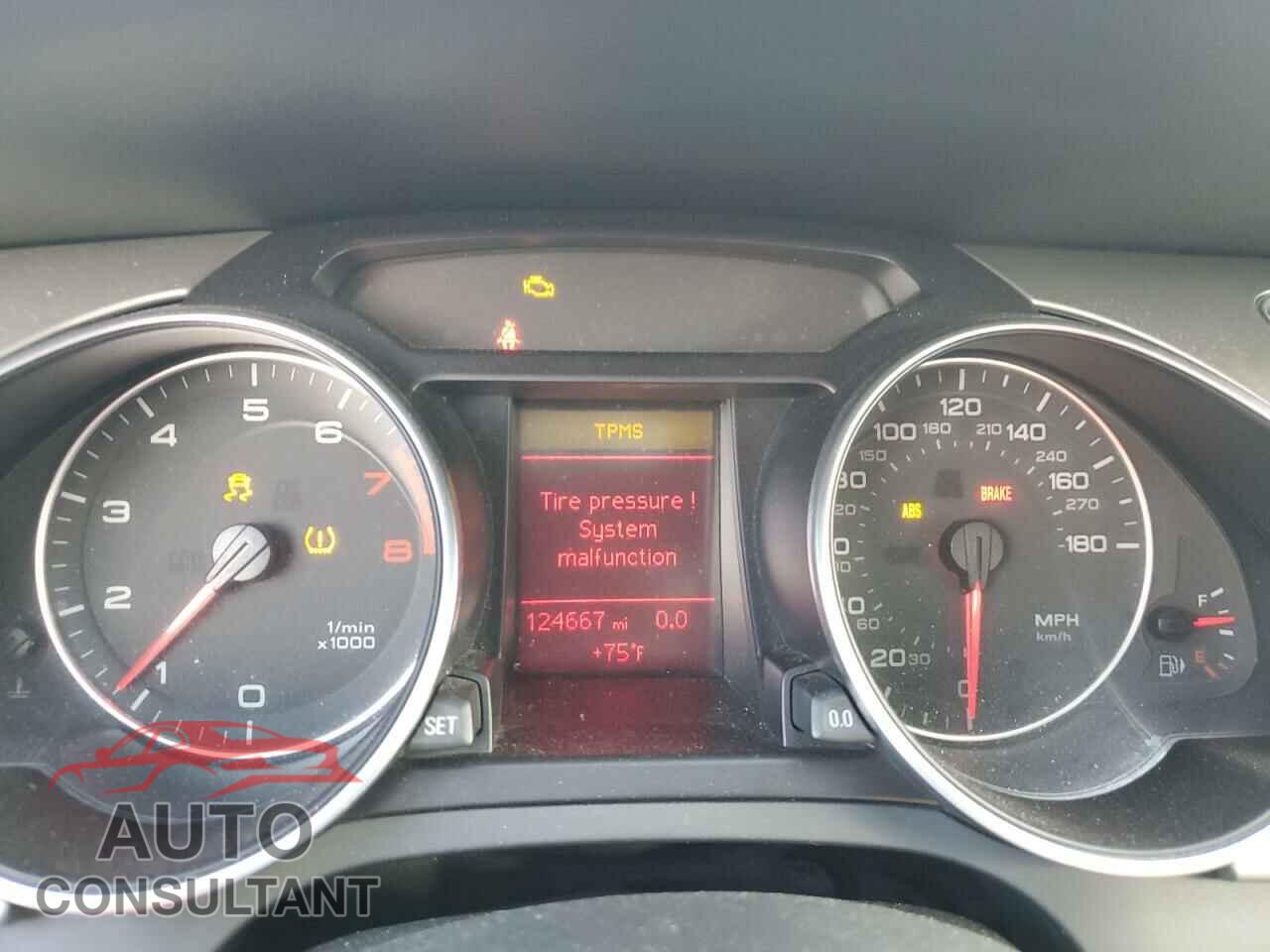 AUDI A5 2010 - WAURFAFR7AA003049