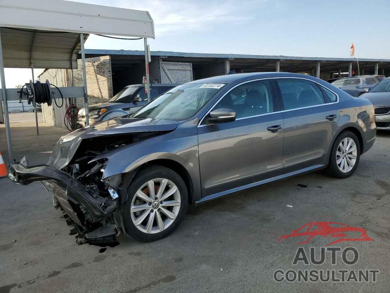 VOLKSWAGEN PASSAT 2013 - 1VWCP7A38DC108233