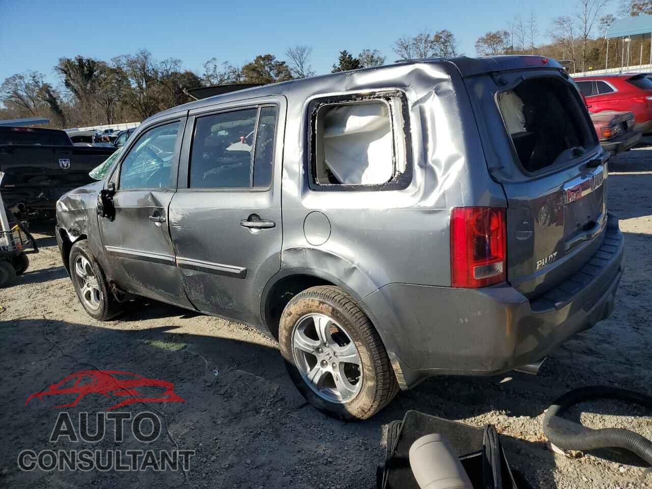 HONDA PILOT 2013 - 5FNYF4H51DB061244