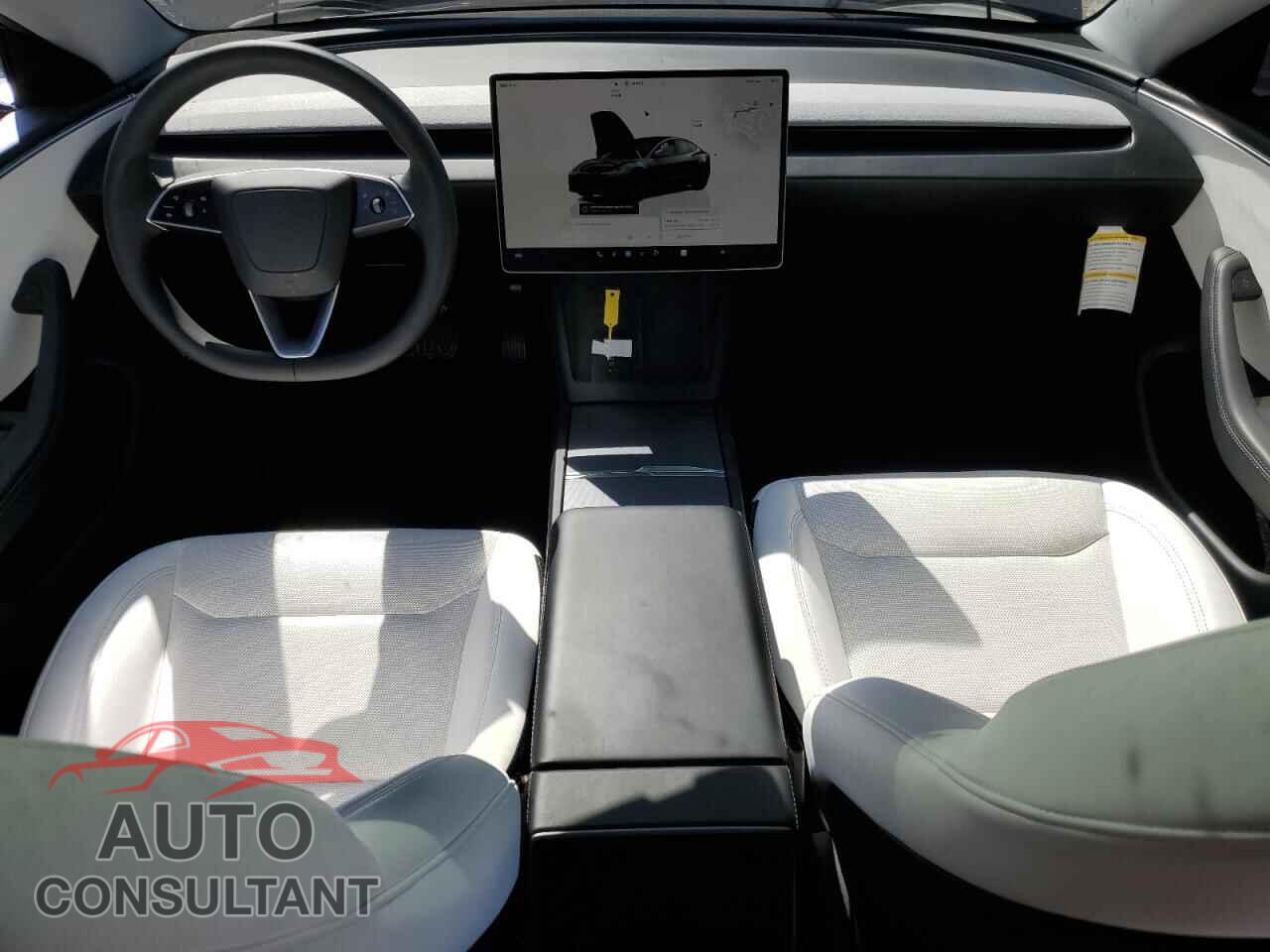 TESLA MODEL 3 2024 - 5YJ3E1EA6RF846606
