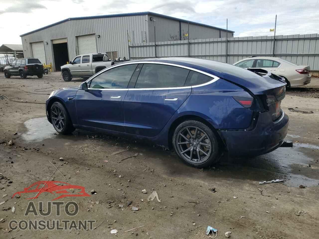 TESLA MODEL 3 2018 - 5YJ3E1EB0JF088579