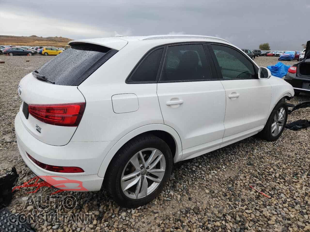 AUDI Q3 2017 - WA1ECCFS9HR017792
