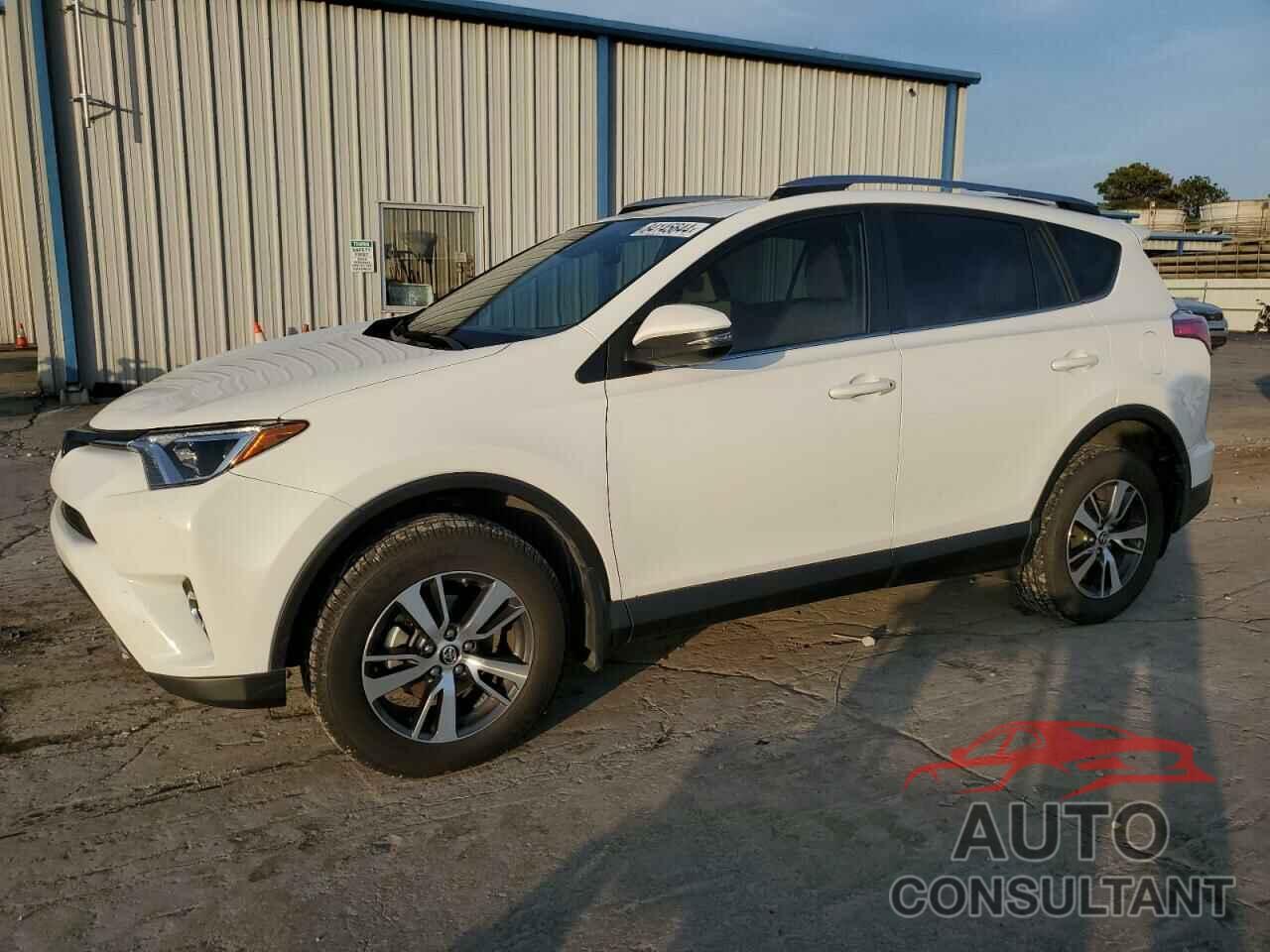 TOYOTA RAV4 2018 - JTMWFREV6JJ201883