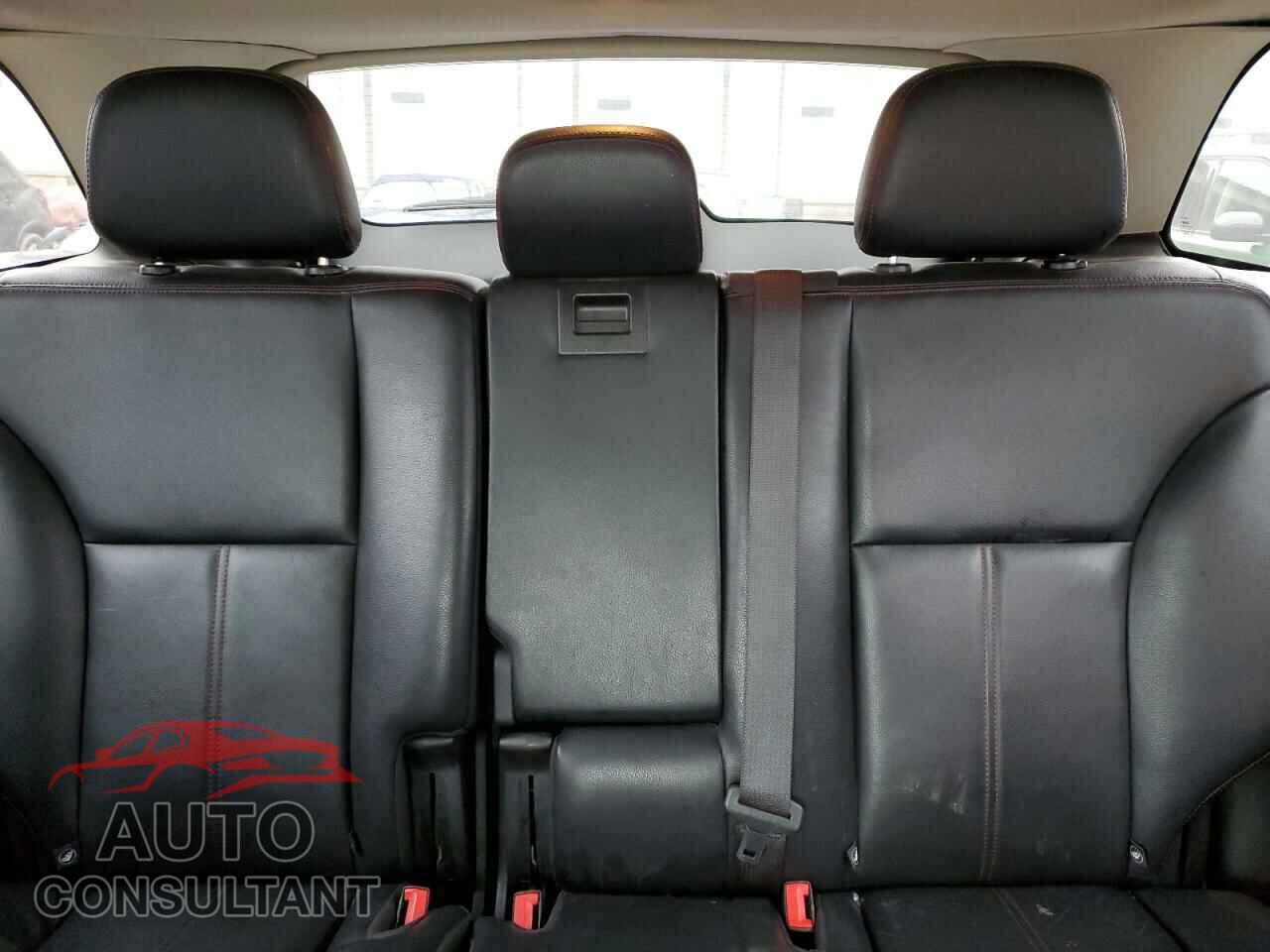 FORD EDGE 2011 - 2FMDK3JC3BBB43608
