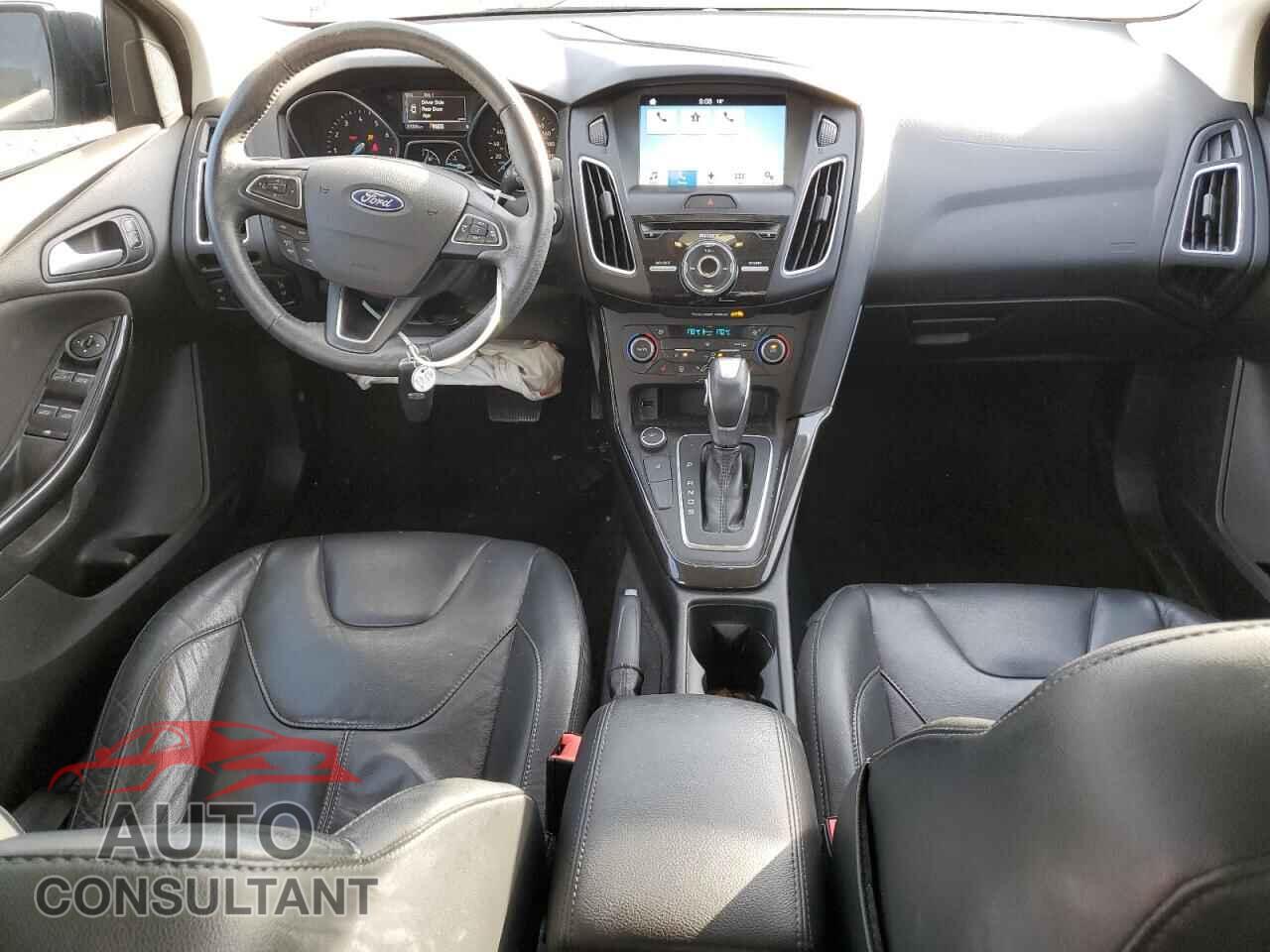 FORD FOCUS 2016 - 1FADP3J25GL312604