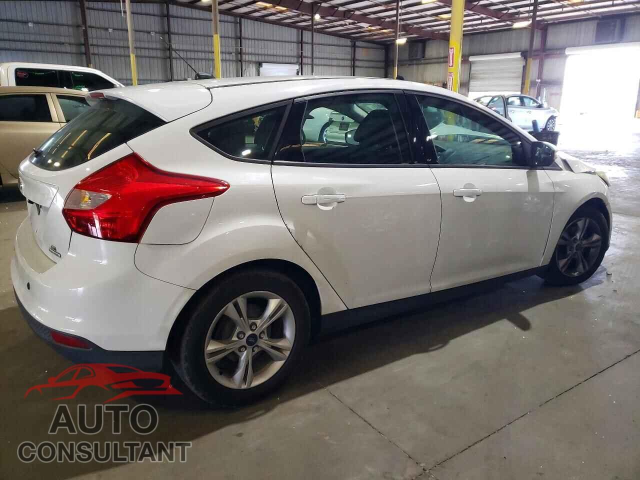 FORD FOCUS 2013 - 1FADP3K2XDL196682