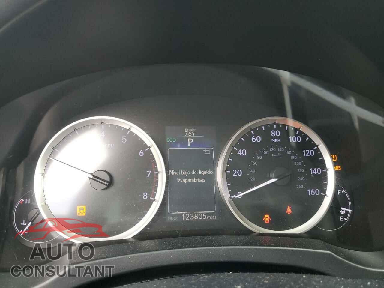 LEXUS IS 2014 - JTHBF1D27E5032624