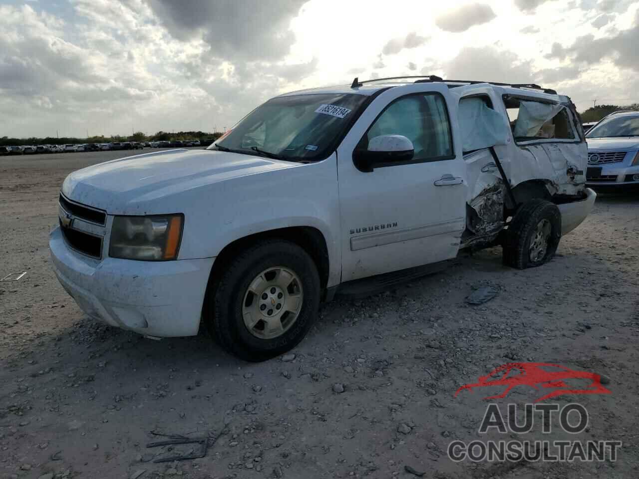 CHEVROLET SUBURBAN 2011 - 1GNSCJE07BR192781