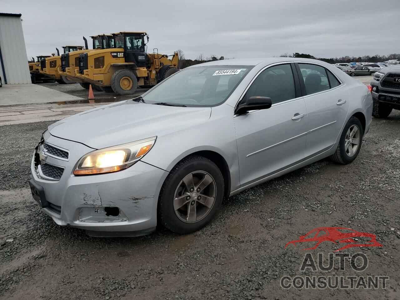 CHEVROLET MALIBU 2013 - 1G11B5SA2DF219457