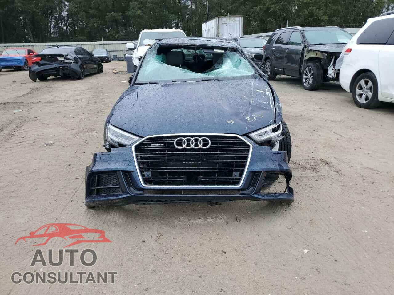 AUDI A3 2017 - WAUJ8GFF7H1039933