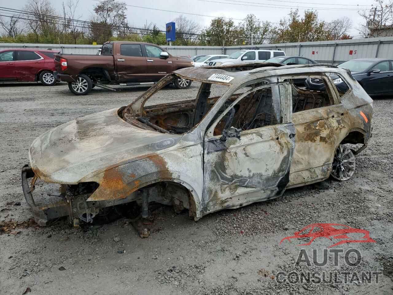 VOLKSWAGEN TIGUAN 2021 - 3VV2B7AX9MM034904