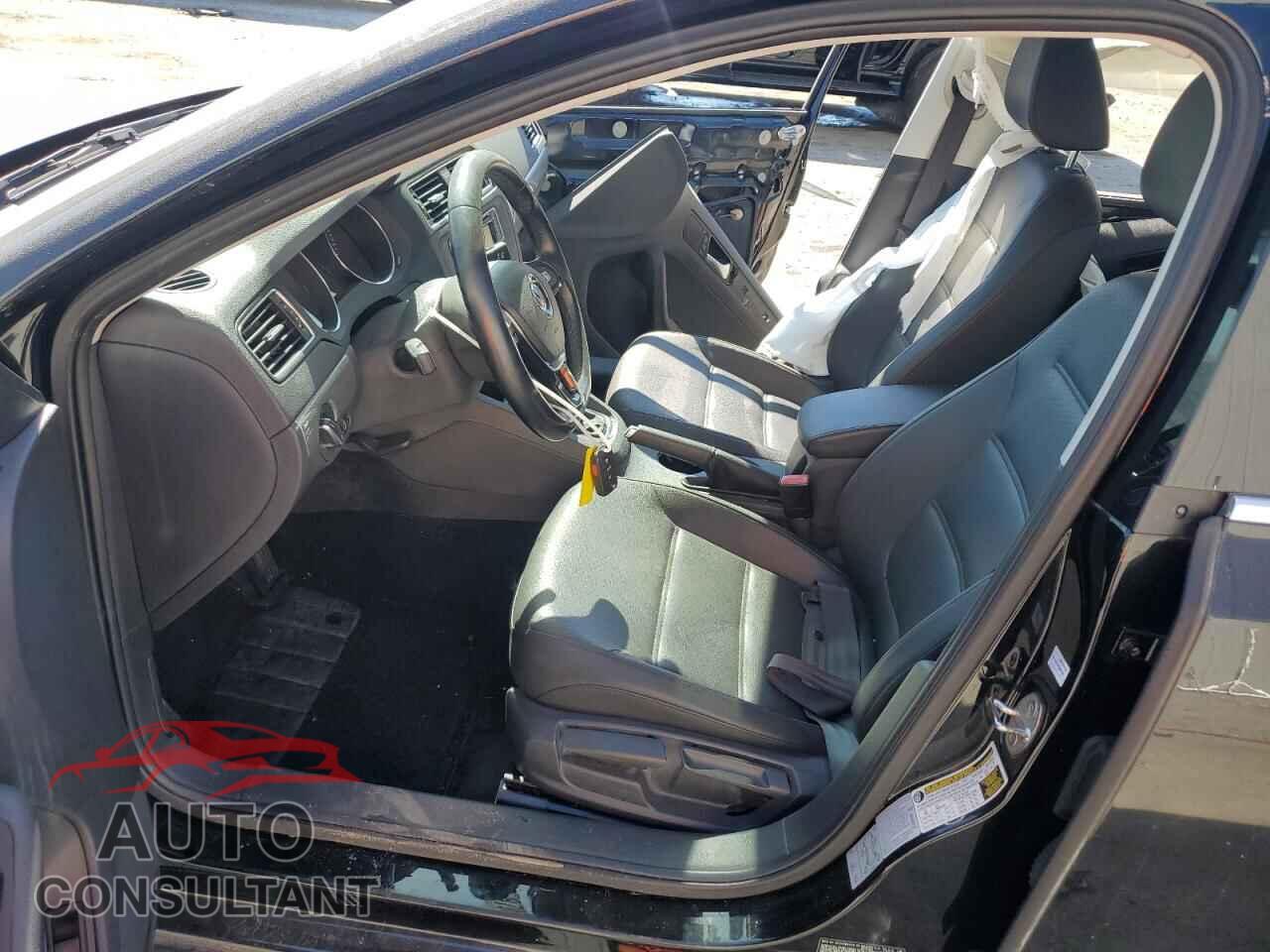 VOLKSWAGEN JETTA 2017 - 3VWDB7AJ4HM298215