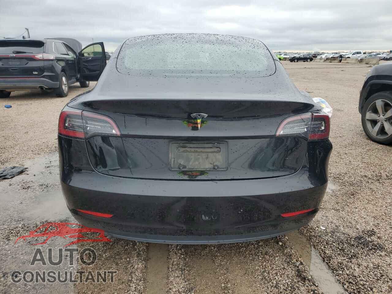 TESLA MODEL 3 2023 - 5YJ3E1EA1PF449754