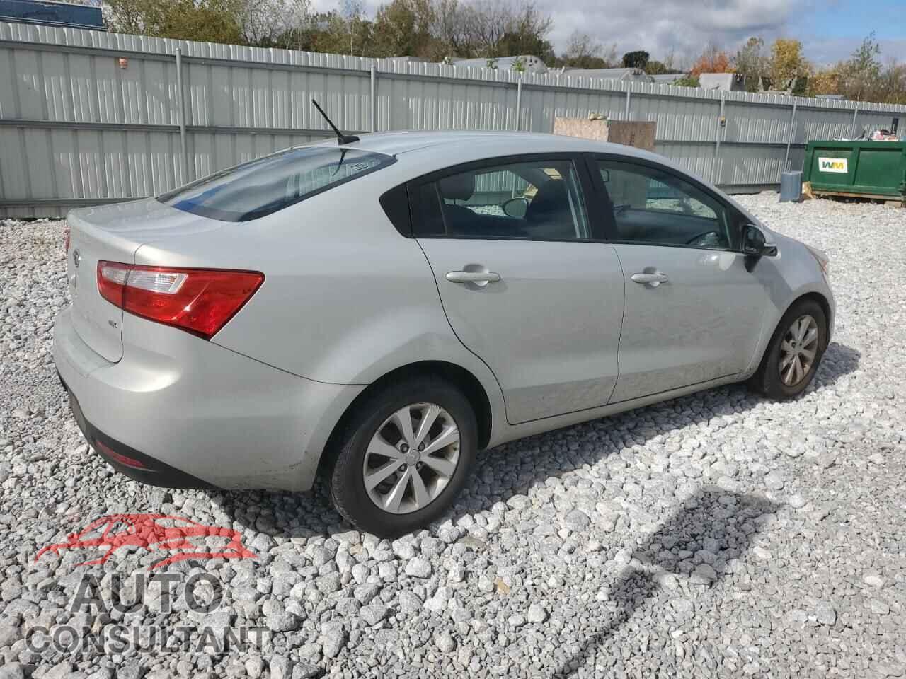 KIA RIO 2013 - KNADN4A38D6118459