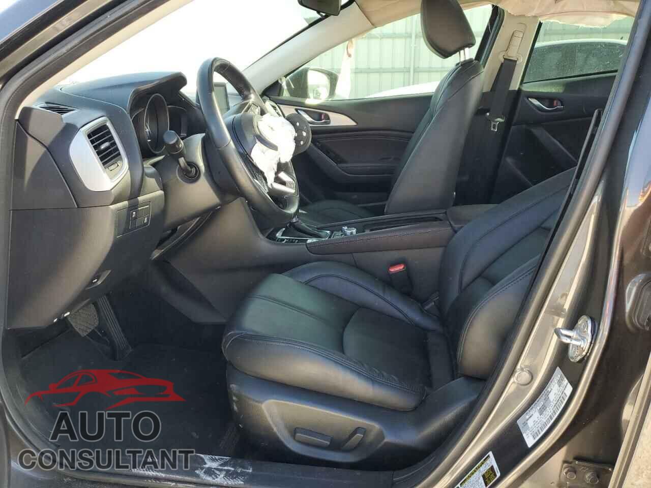MAZDA 3 2017 - 3MZBN1V73HM112013