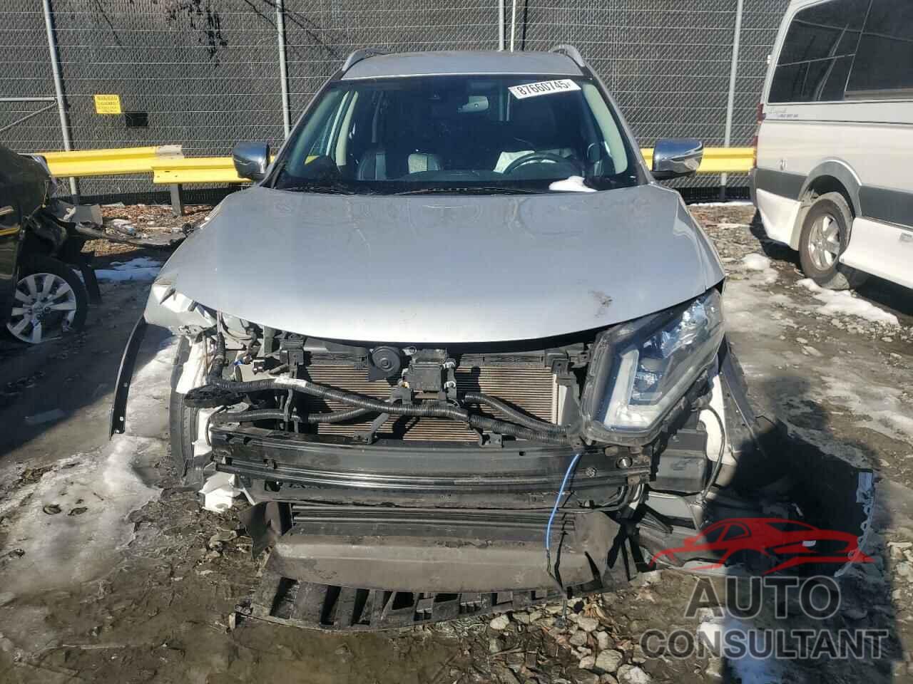 NISSAN ROGUE 2019 - 5N1AT2MVXKC744120