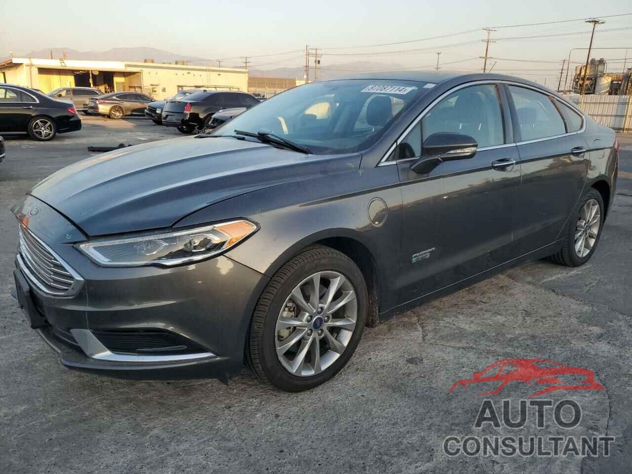 FORD FUSION 2018 - 3FA6P0PU2JR161682