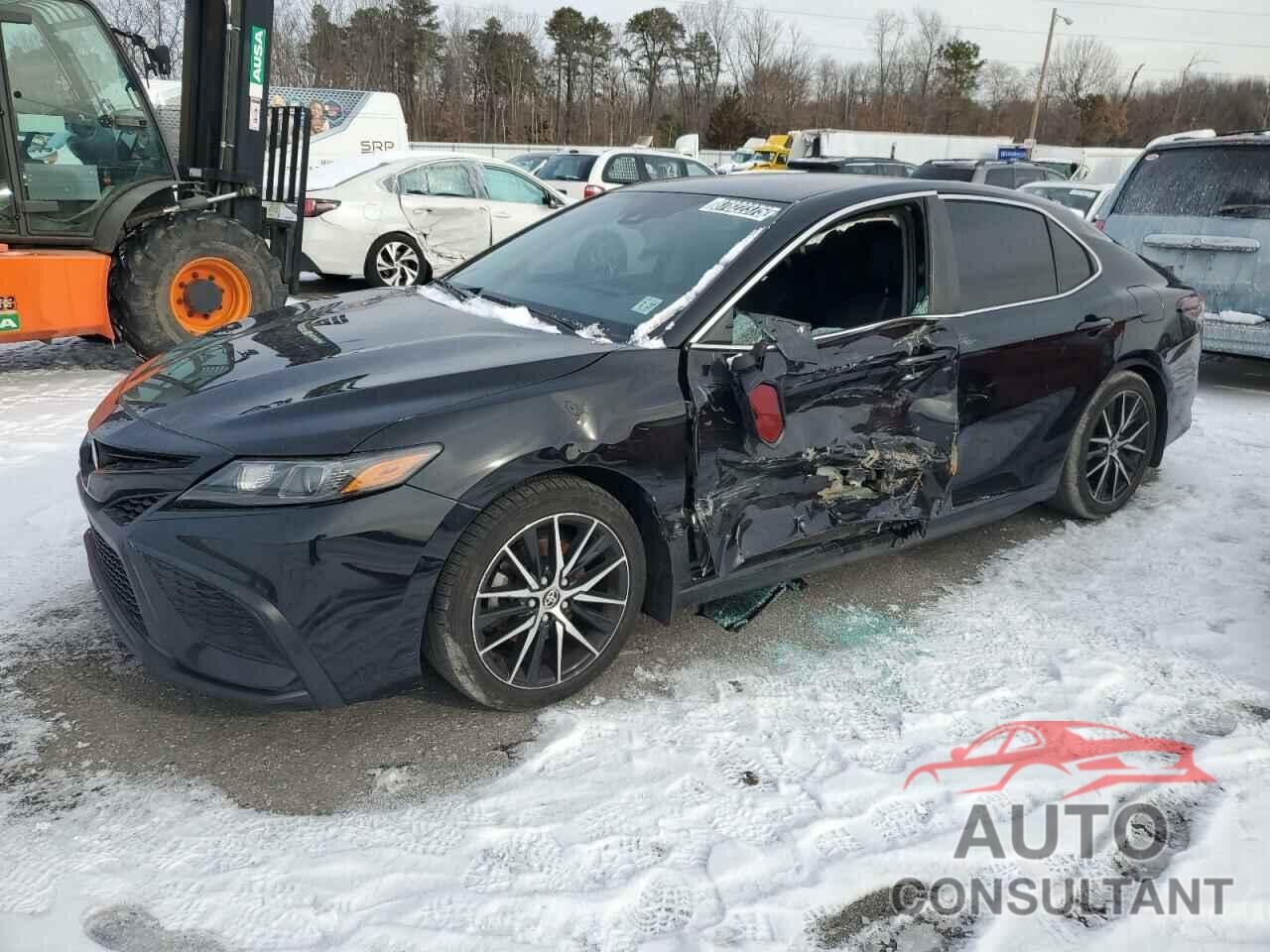 TOYOTA CAMRY 2022 - 4T1G11BK0NU052112