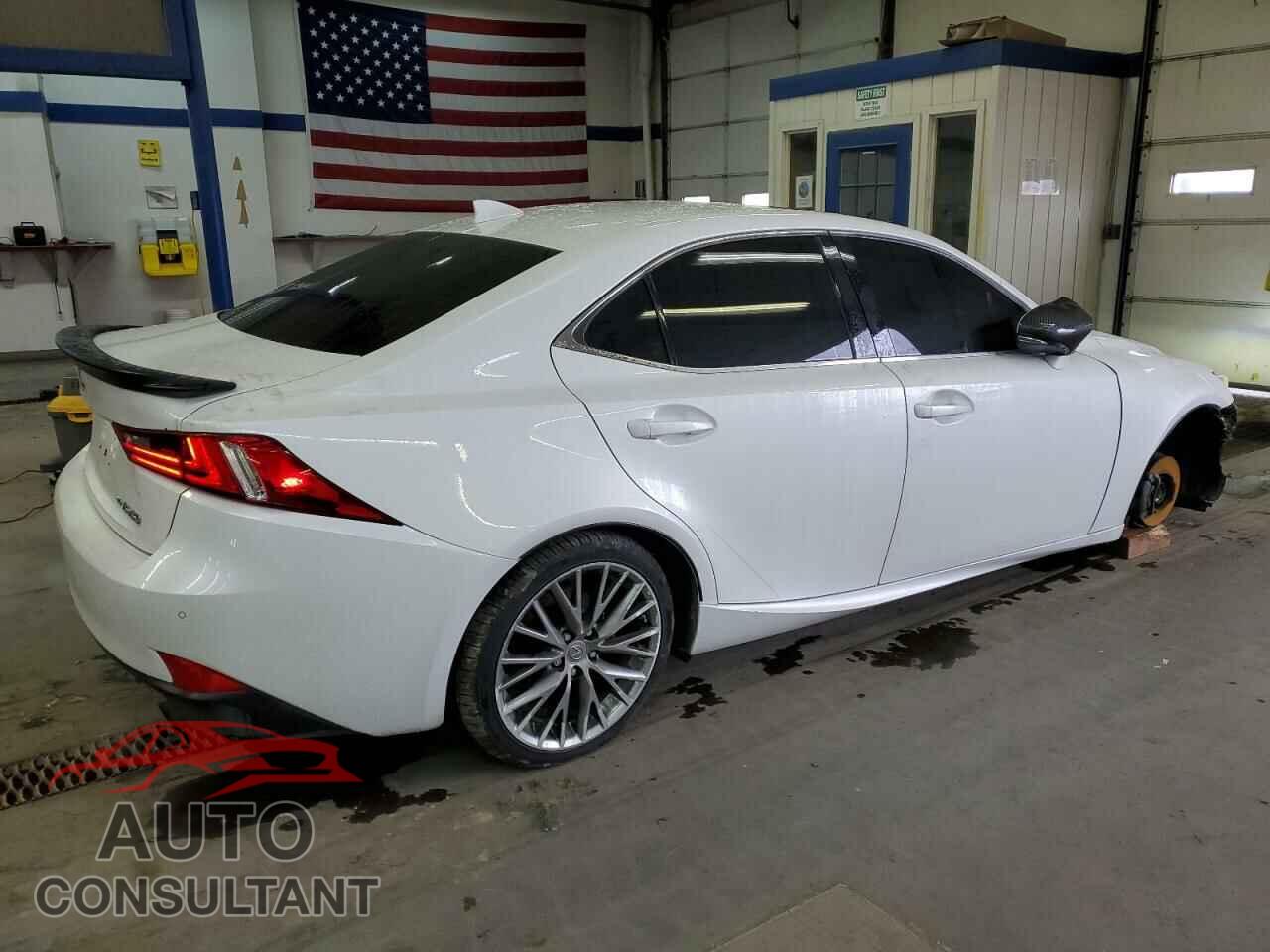 LEXUS IS 2014 - JTHCF1D2XE5011836