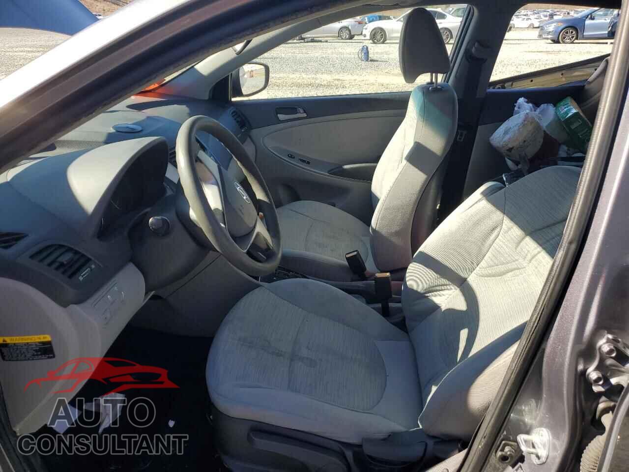 HYUNDAI ACCENT 2016 - KMHCT4AE2GU942832