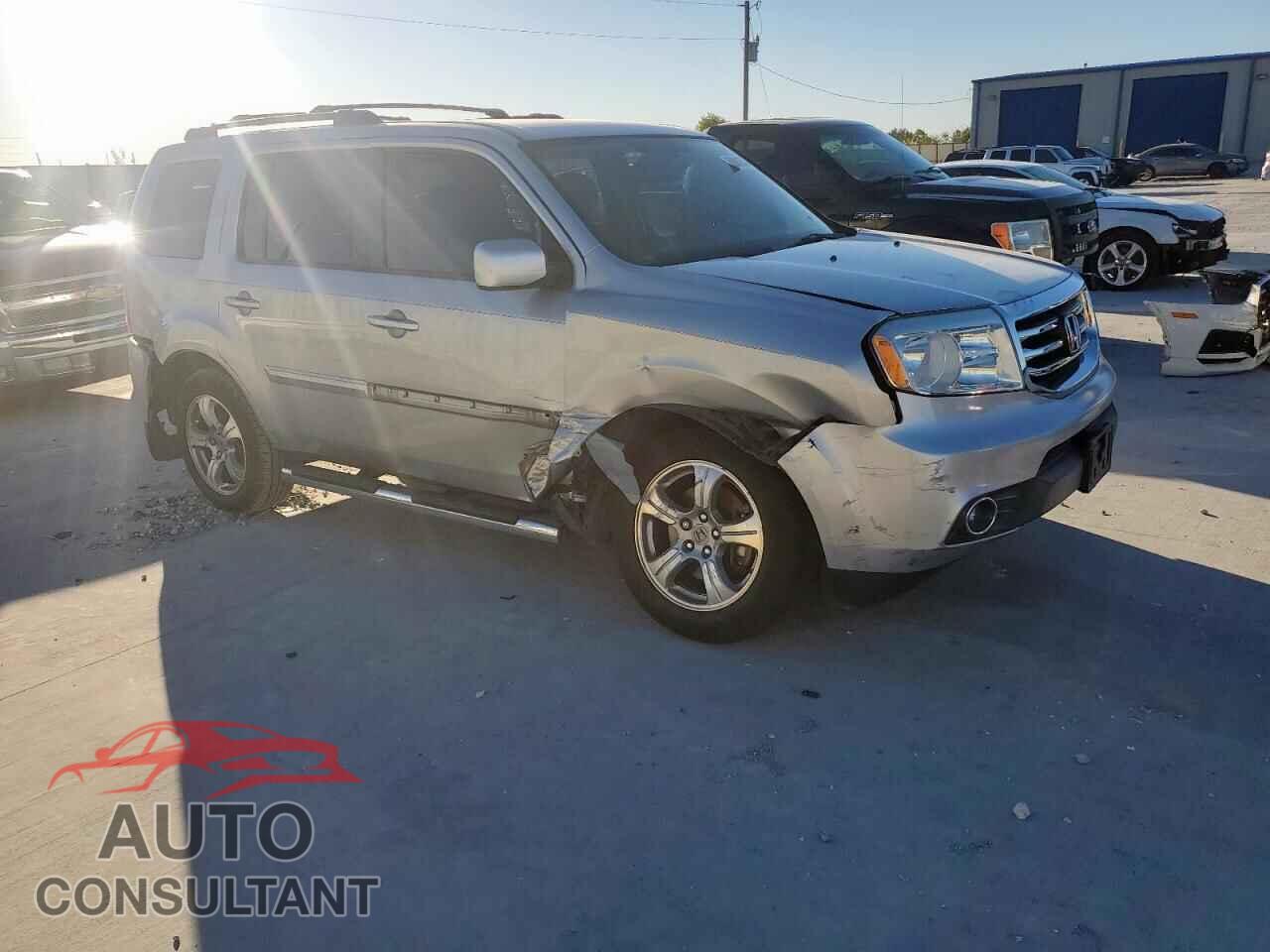 HONDA PILOT 2013 - 5FNYF3H47DB019033