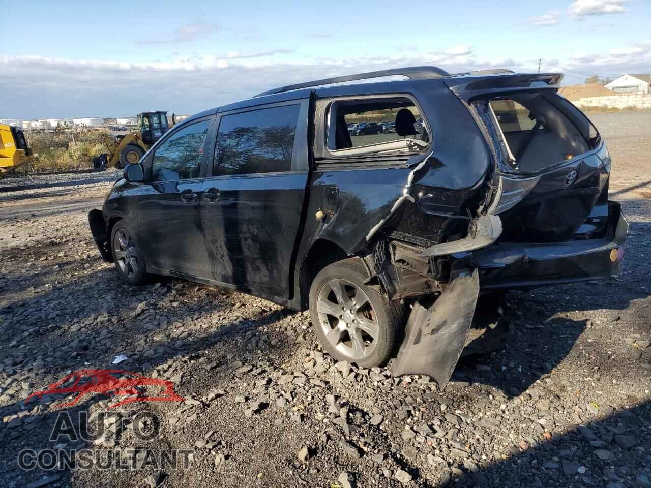 TOYOTA SIENNA 2011 - 5TDXK3DC0BS174746