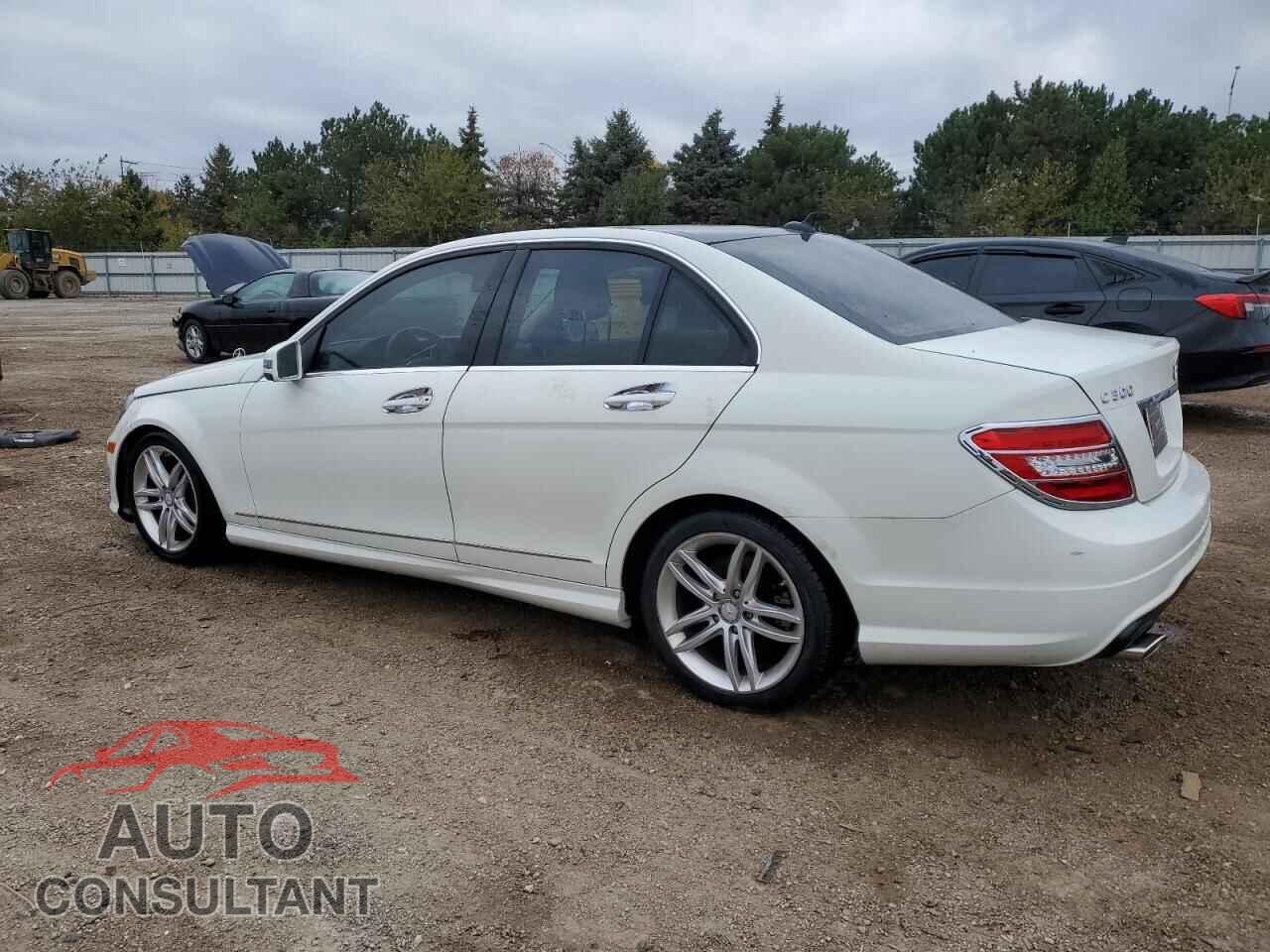MERCEDES-BENZ C-CLASS 2012 - WDDGF8BB3CR193485
