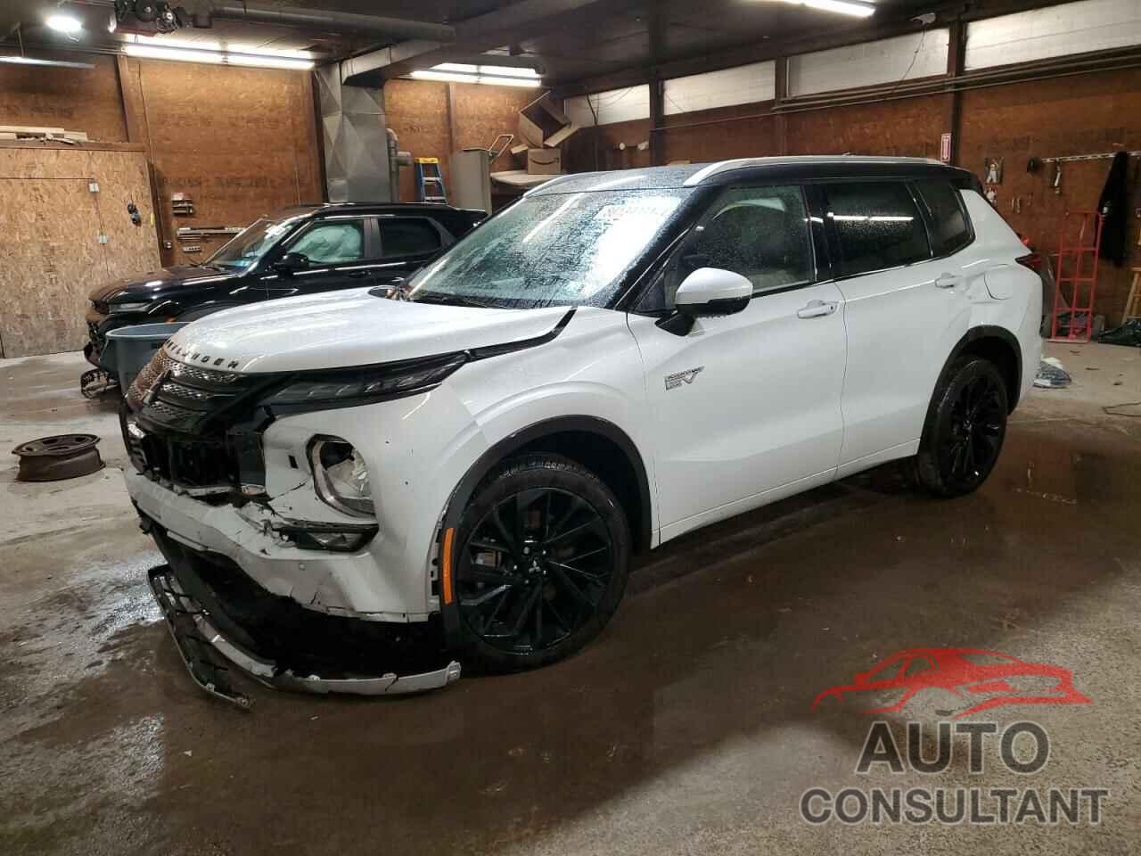 MITSUBISHI OUTLANDER 2023 - JA4T5VA90PZ039499