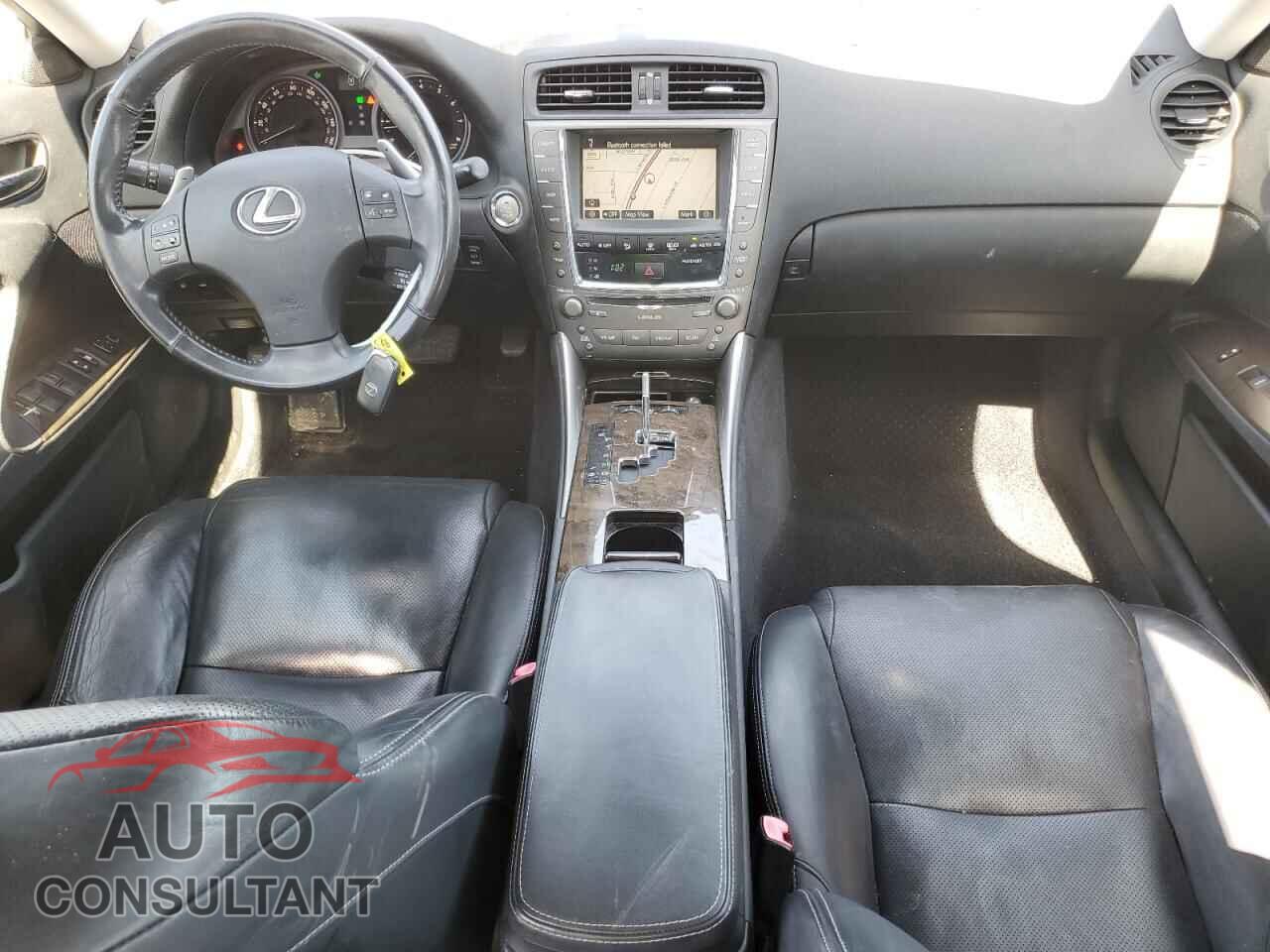 LEXUS IS 2009 - JTHBE262195022800
