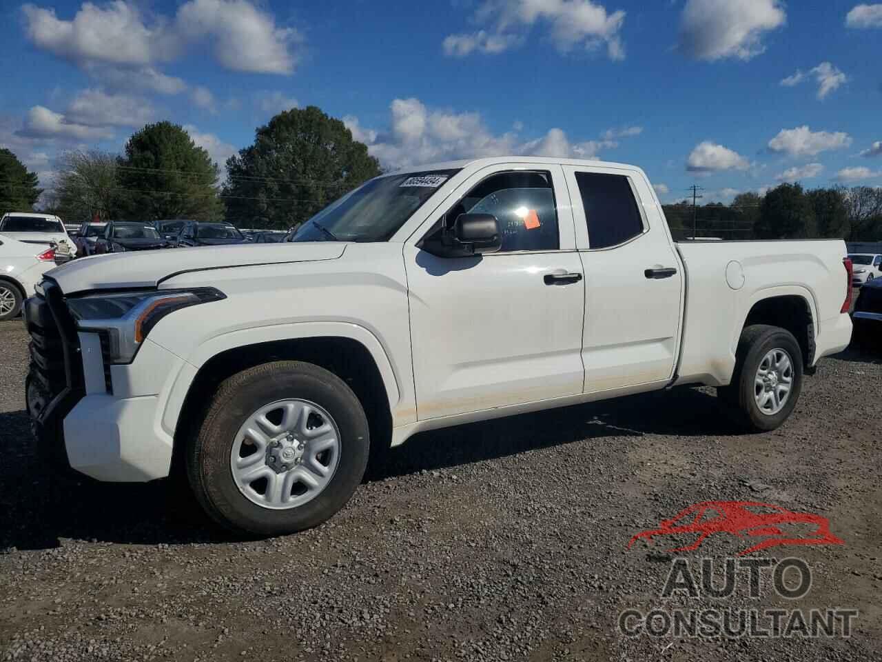 TOYOTA TUNDRA 2023 - 5TFKB5AA5PX021385